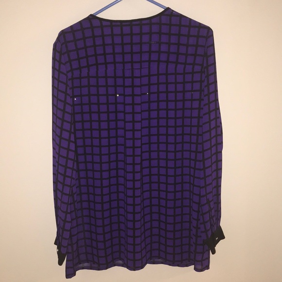 Blouse - Picture 2 of 3